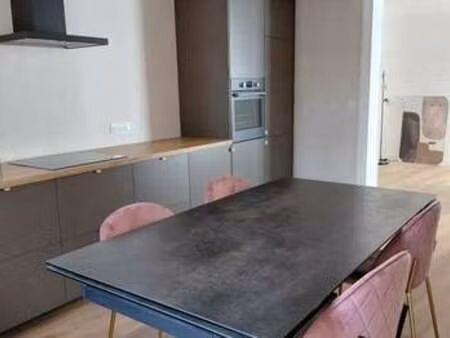 location maison à saint-sébastien-sur-loire centre (44230) : à louer / 90m² saint-sébastie