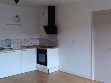 location appartement 2 pièces à halluin (59250) : à louer 2 pièces / 39m² halluin