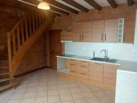 location maison à villefranche-sur-saône (69400) : à louer / 80m² villefranche-sur-saône