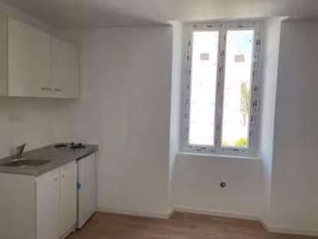 location appartement 2 pièces à romans-sur-isère (26100) : à louer 2 pièces / 36m² romans-
