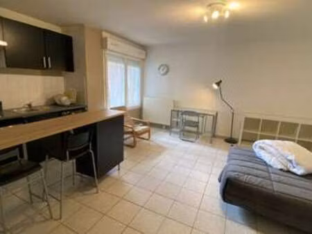 location appartement t1 meublé à villeurbanne (69100) : à louer t1 meublé / 31m² villeurba