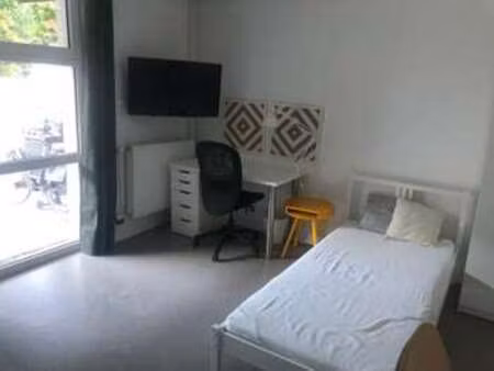 location appartement t1 meublé à lambersart (59130) : à louer t1 meublé / 17m² lambersart