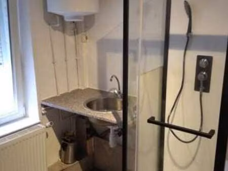 location appartement t1 à lille (59000) : à louer t1 / 10m² lille