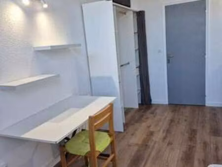 location appartement t1 meublé à lille (59000) : à louer t1 meublé / 18m² lille
