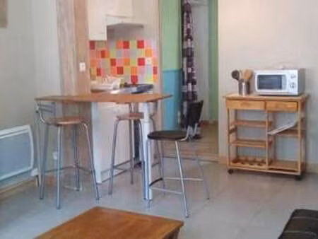 location appartement 2 pièces meublé à lille (59000) : à louer 2 pièces meublé / 34m² lill