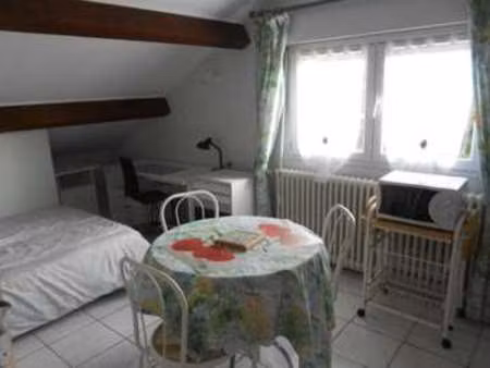 location appartement t1 meublé à dijon (21000) : à louer t1 meublé / 24m² dijon