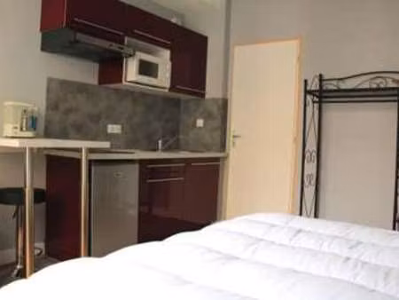 location appartement t1 meublé à vichy (03200) : à louer t1 meublé / 19m² vichy
