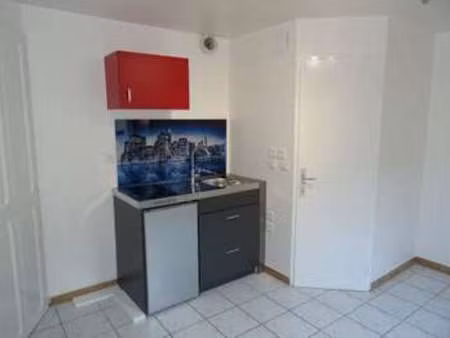 location appartement t1 à nancy (54000) : à louer t1 / 10m² nancy