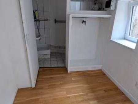 location appartement t1 à metz (57000) : à louer t1 / 10m² metz
