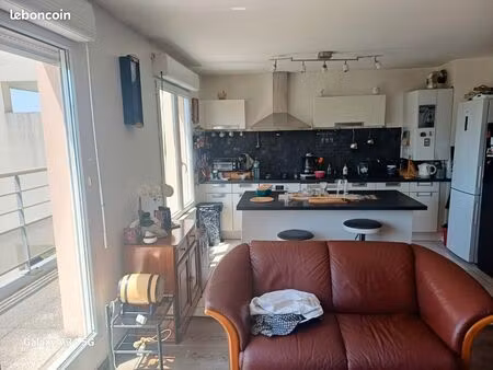 appartement t4 + garage double + piscine résidence
