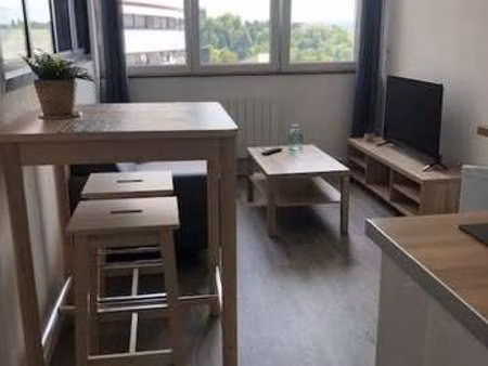 location appartement 2 pièces meublé à montbéliard (25200) : à louer 2 pièces meublé / 29m