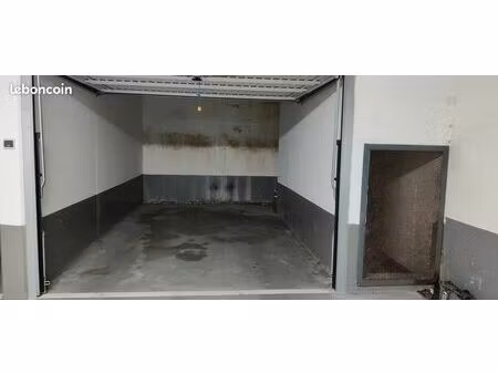 box/garage individuelle fermé