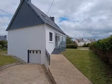 ? nouveau prix – maison néo-bretonne rénovée – 106 m² – 5 chambres – châteauneuf-du-faou