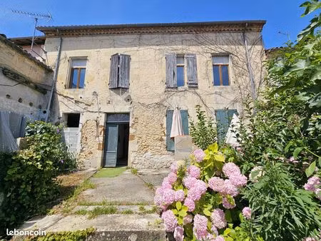 maison 14 pièces 32 m²