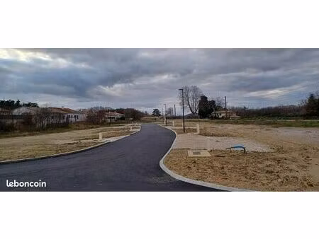 terrain 450 m² puygiron