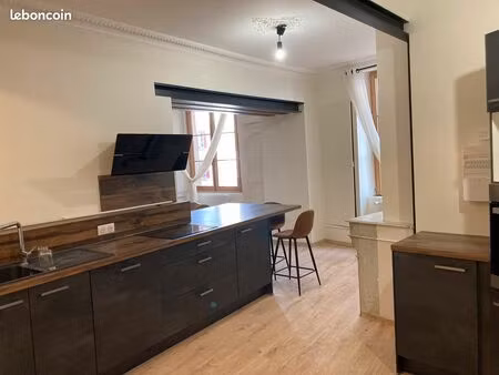 appartement t3 de 76 m² entièrement rénové