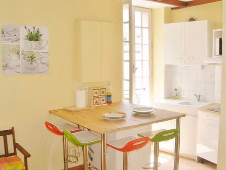 agréable t2 meublé avec chambre séparée cholet