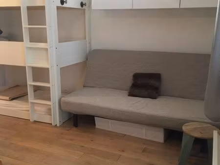 studio meublé à louer cet été