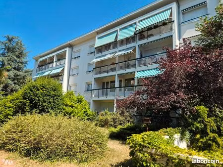 appartement 5 pièces 109 m²