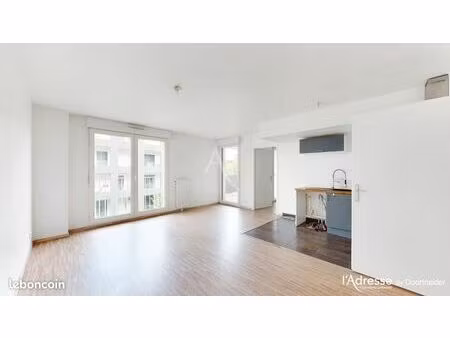 appartement 3 pièces 58 m²
