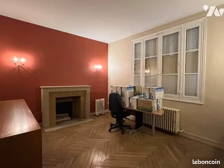 maison 8 pièces 250 m²
