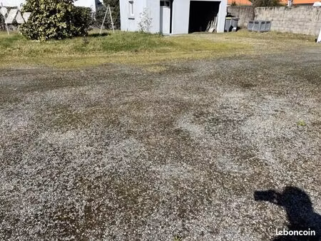 terrain 555 m² geneston