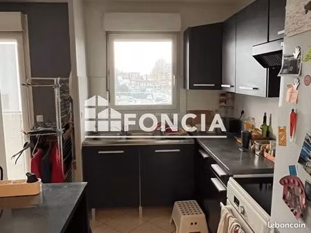 appartement 3 pièces 64 m²