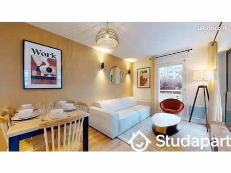 chambre 1 pièce 101 m²