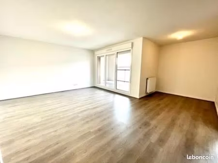 appartement 4 pièces 79 m²