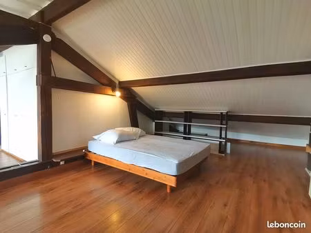 studio 1 pièce 31 m²