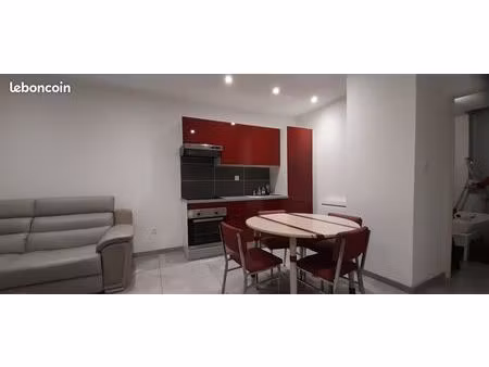 t2 de 37 m² + terrasse ; lyon 7ème