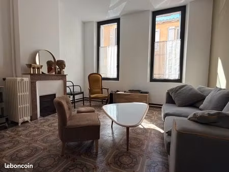 appartement t3 meublé 59 m² charme de l'ancien