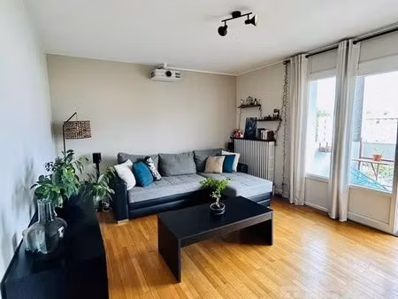 appartement 2 pièces 54 m²