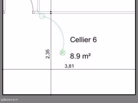 cave/cellier 8.90 m²