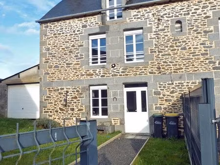 loue maison saint-pierre-de-plesguen : 820/mois