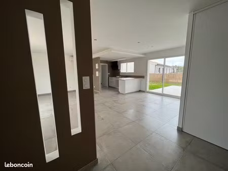 maison t5 grand standing bressols
