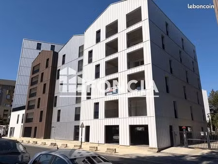 appartement 4 pièces 81 m²