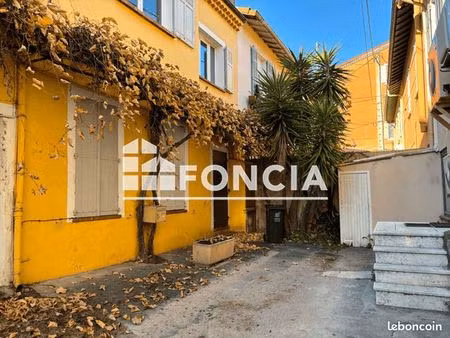 studio 1 pièce 26 m²