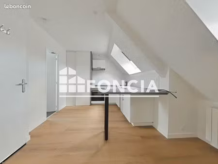 studio 1 pièce 16 m²