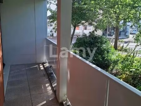 appartement 3 pièces 81 m²