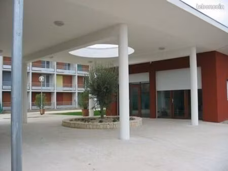 studio 1 pièce 23 m²