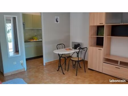 f1 26m2 meublé balcon ensoleillé hop/fac pk et tram