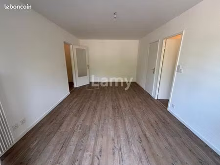 appartement 2 pièces 47 m²