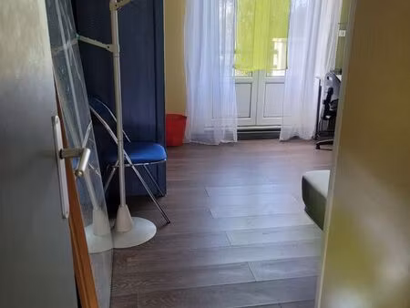 chambre étudiant meublée