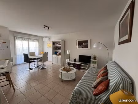 bel appartement meublé et climatisé à louer pour enseignant ou étudiant