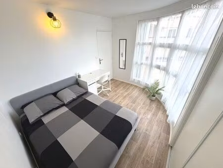 moderne et lumineux  sans frais d'agence  tout inclus