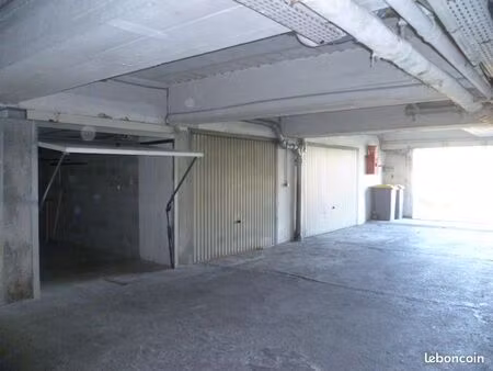 loue garage fermé cagnes sur mer