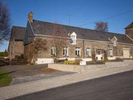 vente maison à gorron (53120) : à vendre / 227m² gorron