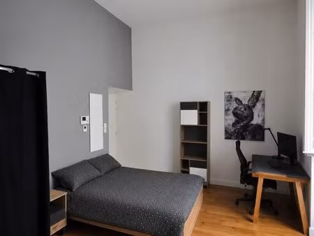 studio centre ancien 23 m²