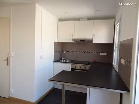 studio 1 pièce 19 m²